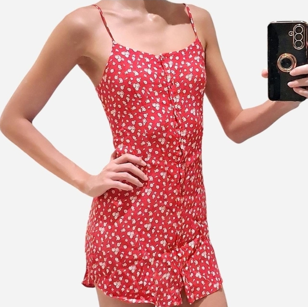 Privacy Please Revolve Red floral mini dress Button Up Lace Up Back XS